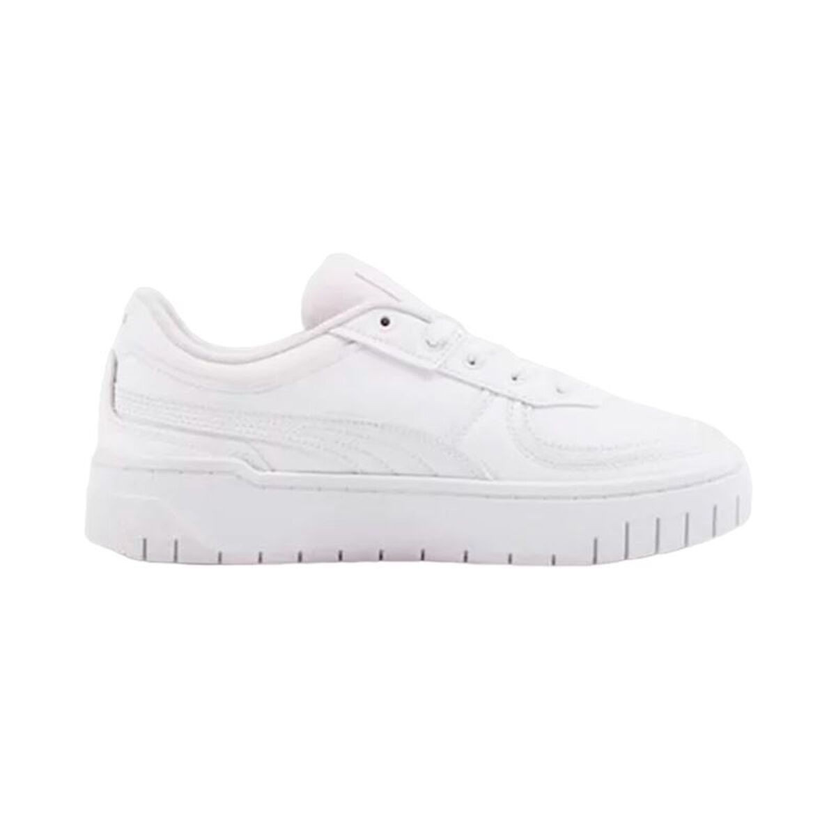 Baskets de sport pour femmes Puma blanches