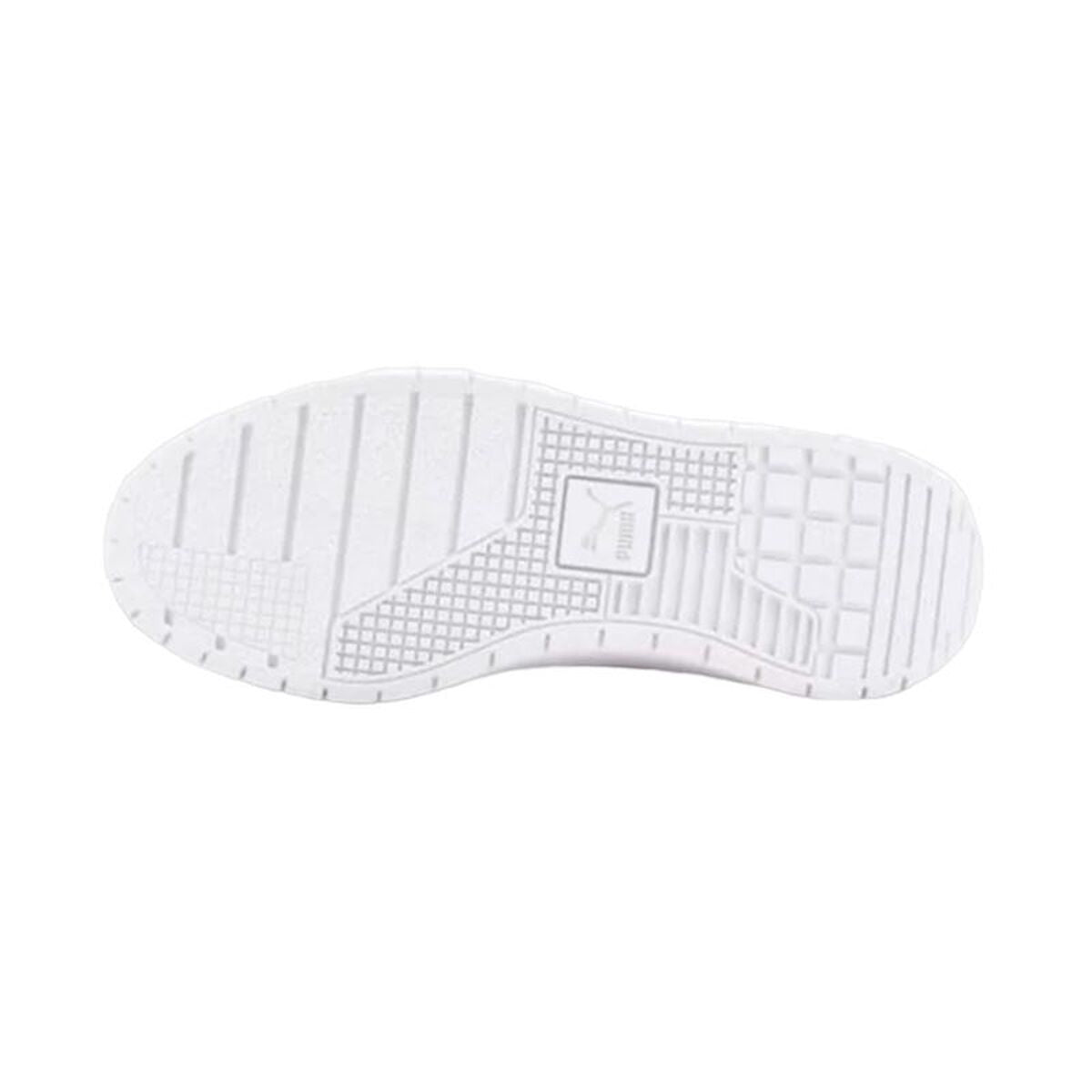 Baskets de sport pour femmes Puma blanches