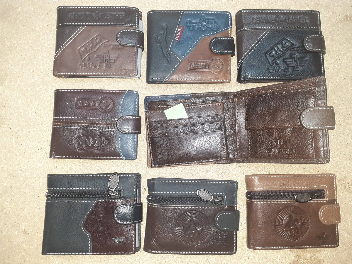 Cartera de bolsillo con boton