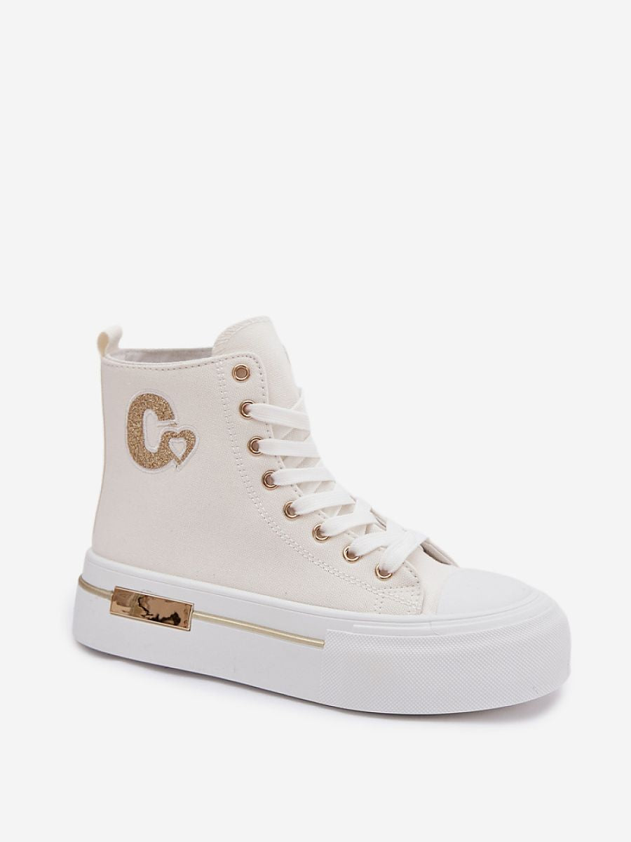 Baskets modèle 223604. Adoptez le style.