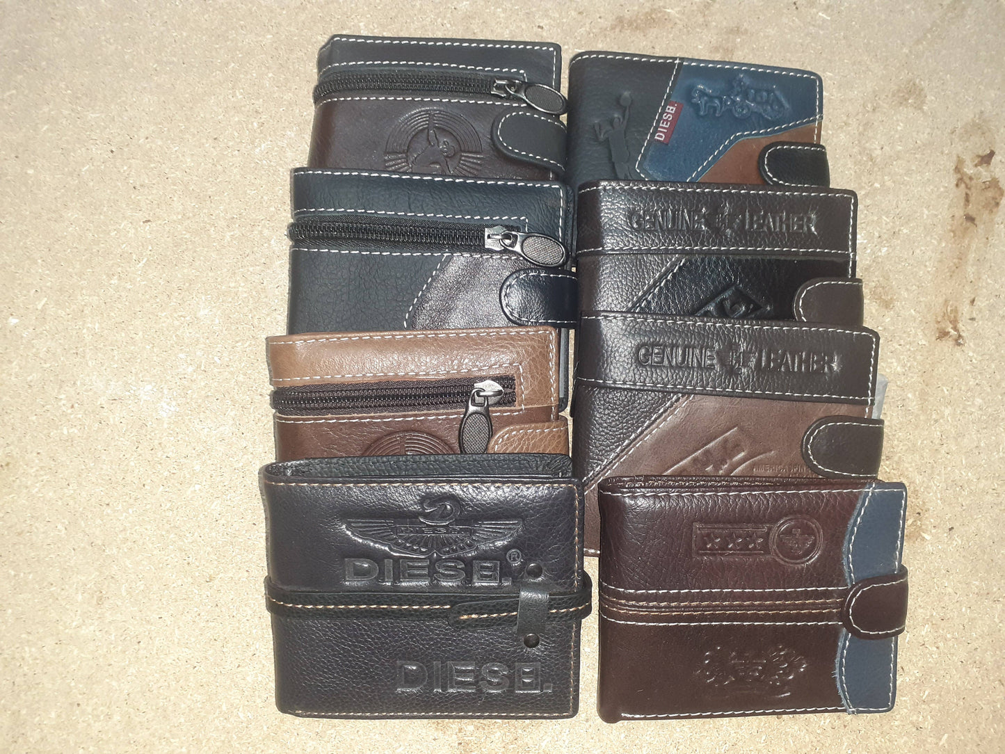 Cartera de bolsillo con boton